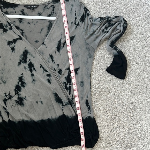 Rock & Republic Gray and Black Tie-Dye Women's Top size M - Picture 6 of 6